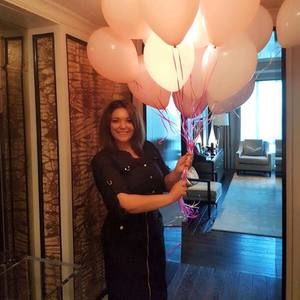 Meet your Posher, Delaram